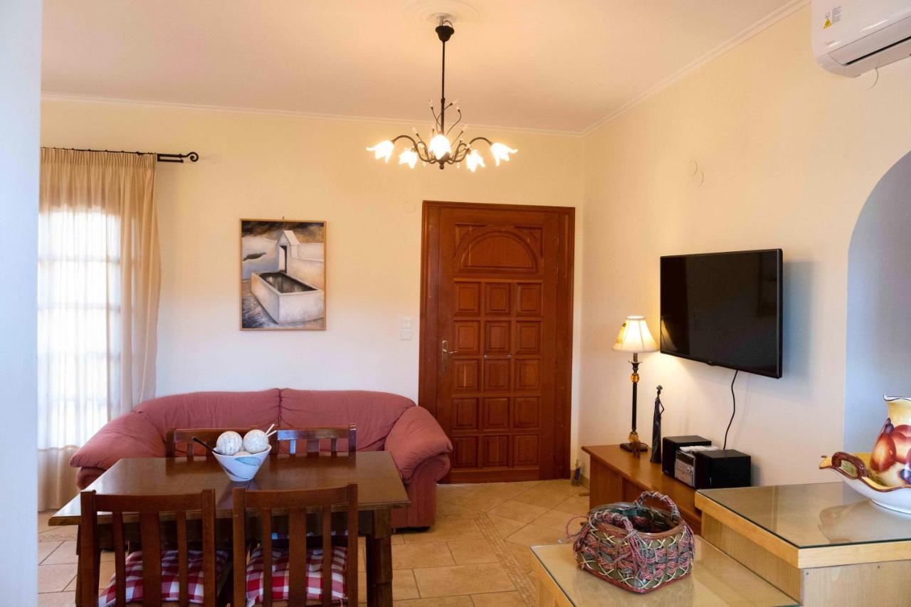 My One And Only, The Sea Apartment Kato Diminio Exterior photo